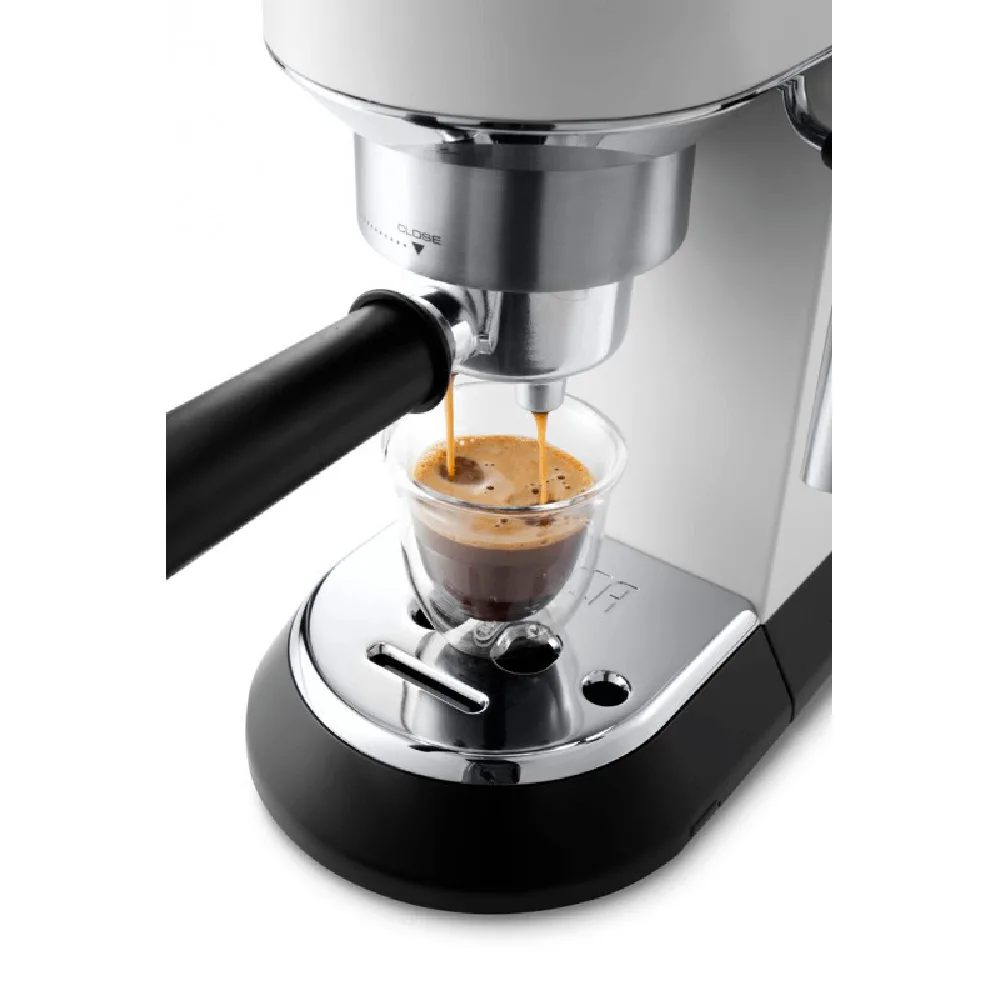 Kofe maşını DELONGHI EC685.W