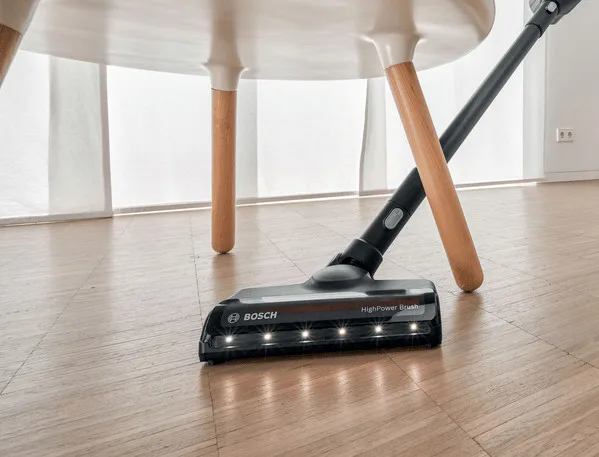 Вертикальный пылесос Bosch BCS82BL24