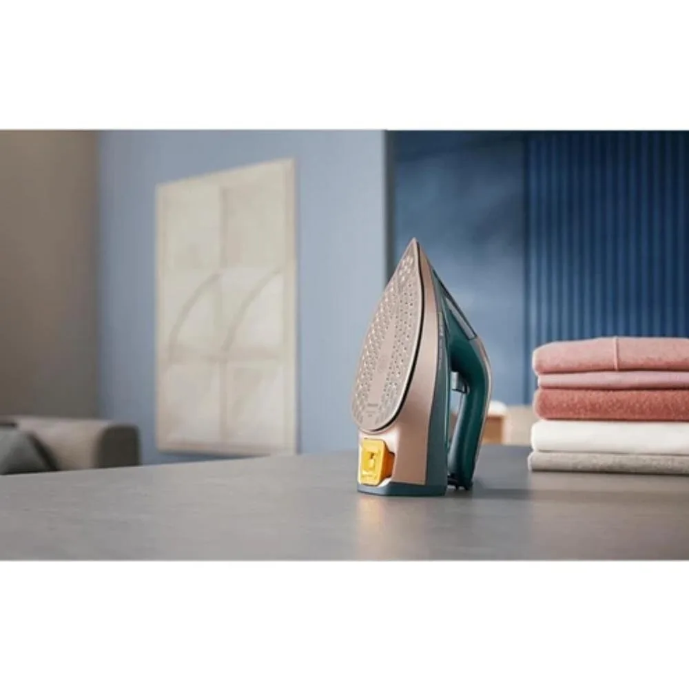 Утюг Philips DST8030/70