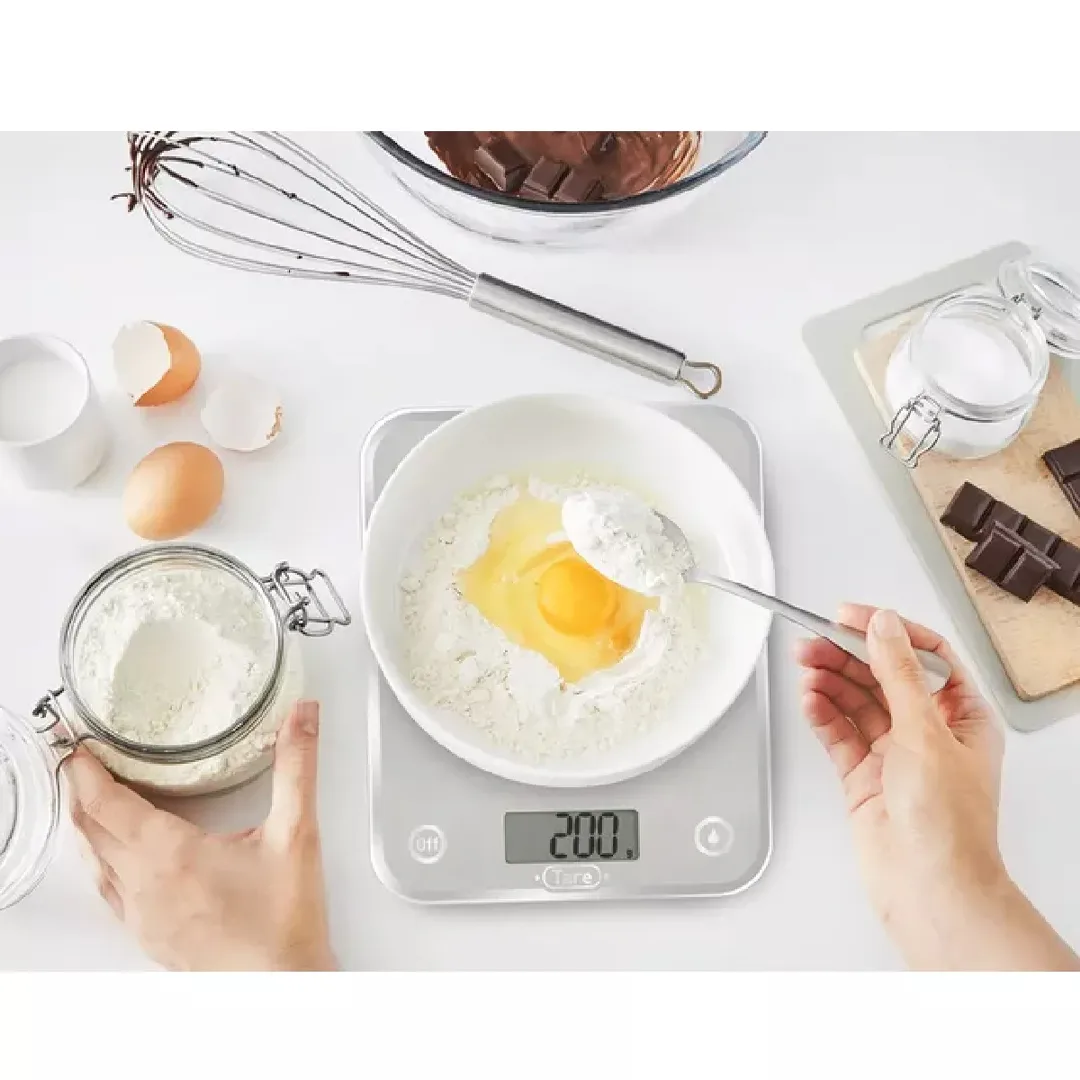 Кухонные весы Tefal Optiss серебристого цвета (BC5004V2)