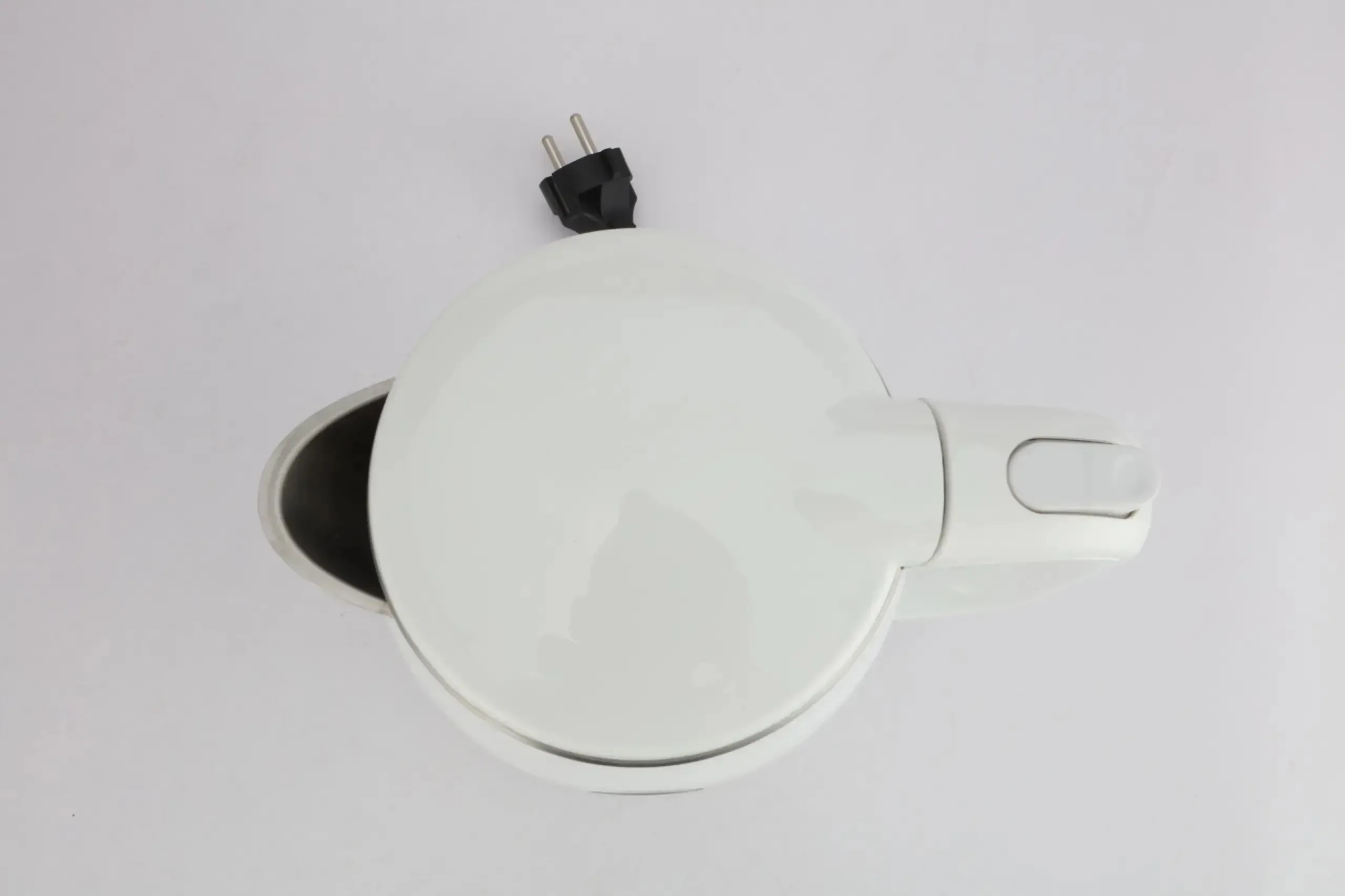 Elektrikli çaydan Yoshiro YEK-M5205DW