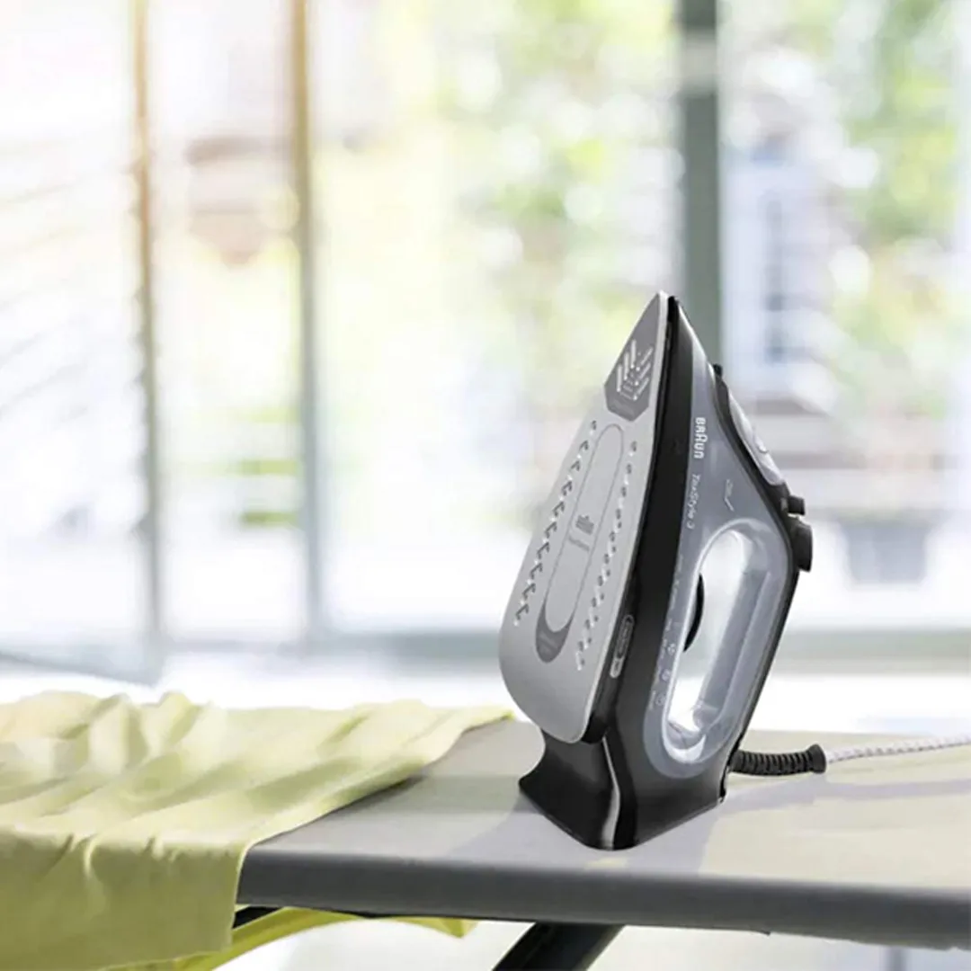 Утюг Braun SI3055BK
