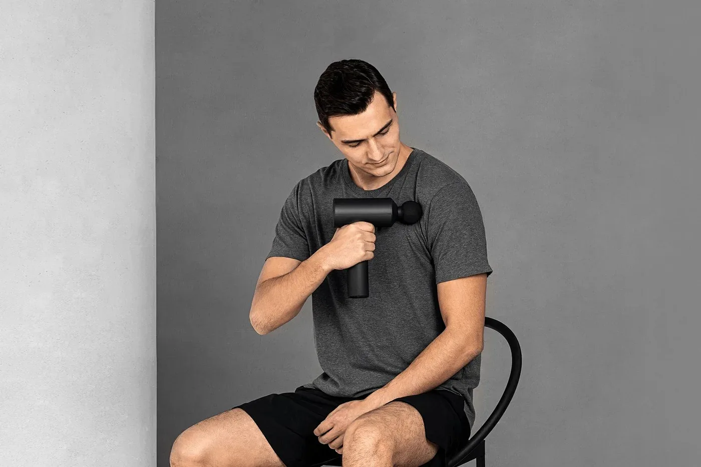 Массажный инструмент Xiaomi Massage Gun