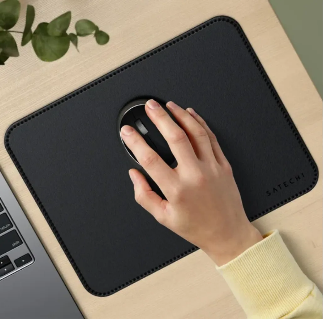 Коврик для мыши Satechi Vegan-Leather Premium Mouse Pad Black, чёрный