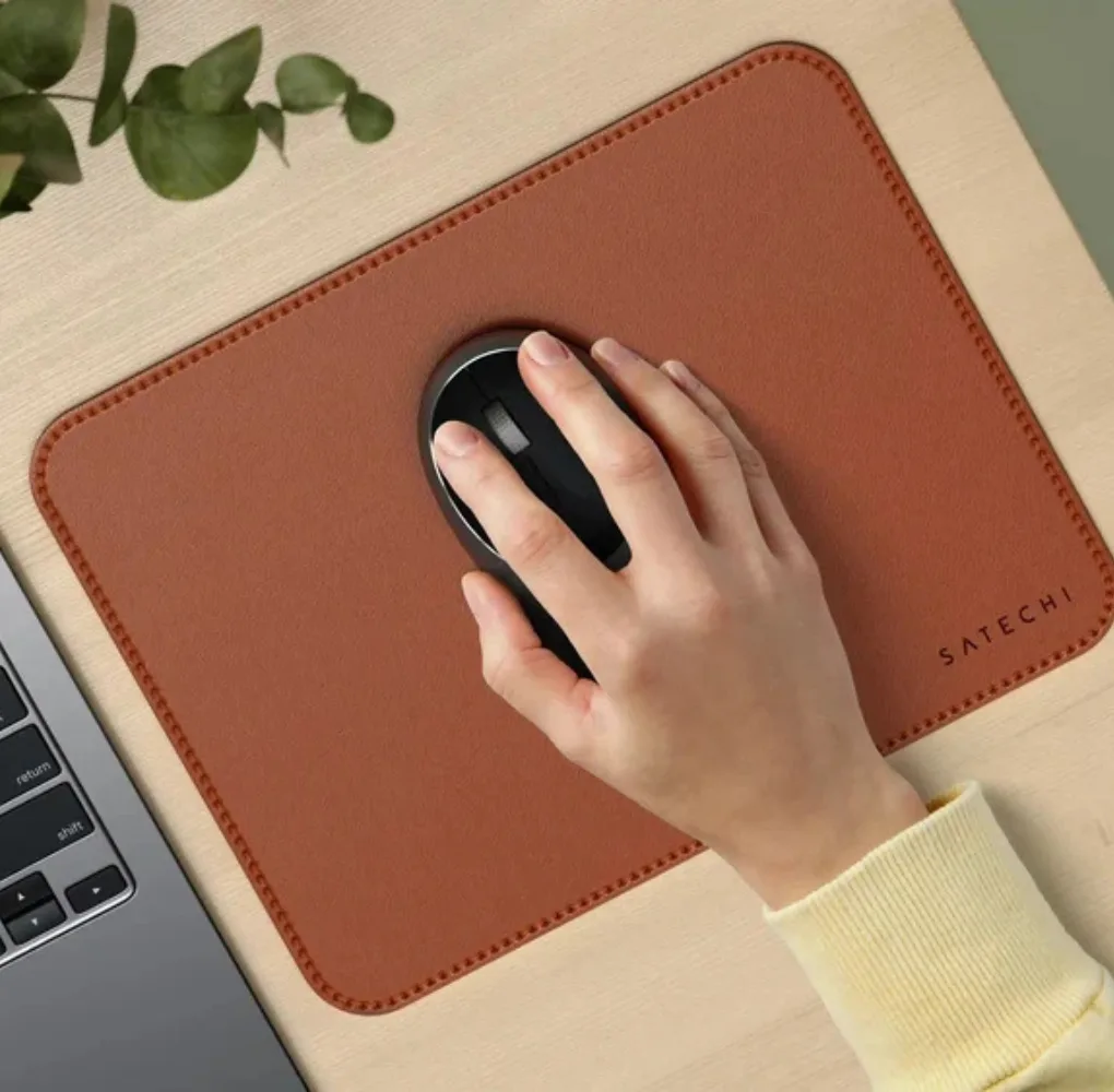 Коврик для мыши Satechi Vegan-Leather Premium Mouse Pad Brown, коричневый