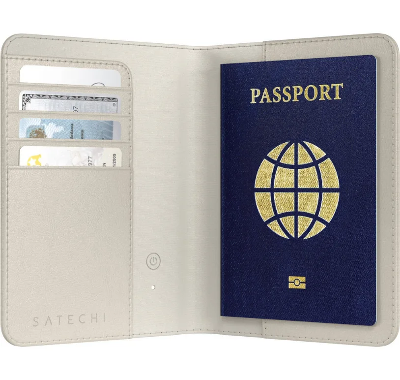 Обложка для паспорта с трекером Satechi Vegan-Leather FindAll Passport Cover Sand, песочного цвета